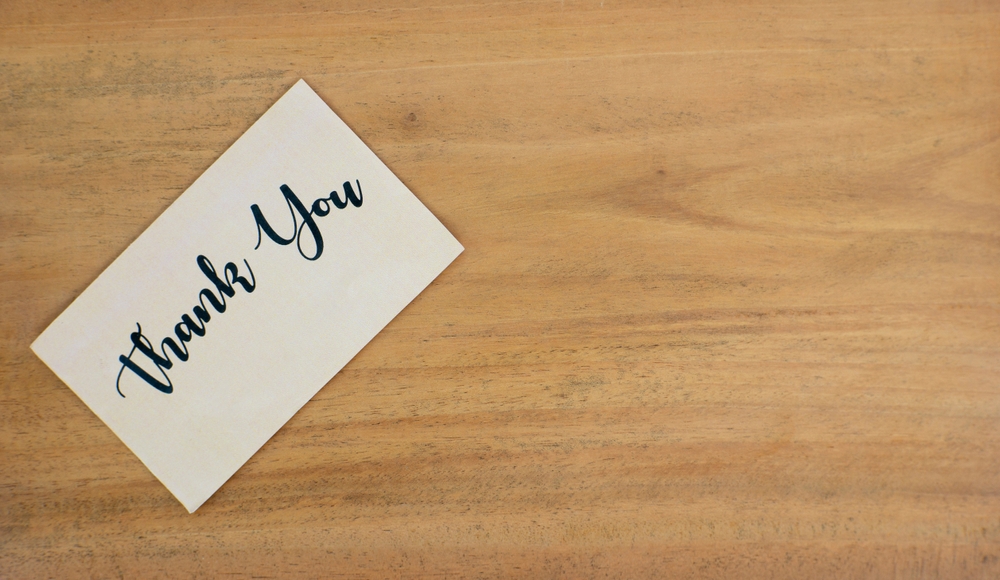 結婚のお礼とは?金額の目安や渡す相手・渡し方を解説